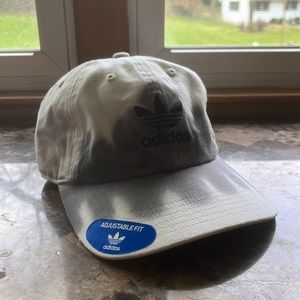 Adidas adjustable hat grey wash/tie dye